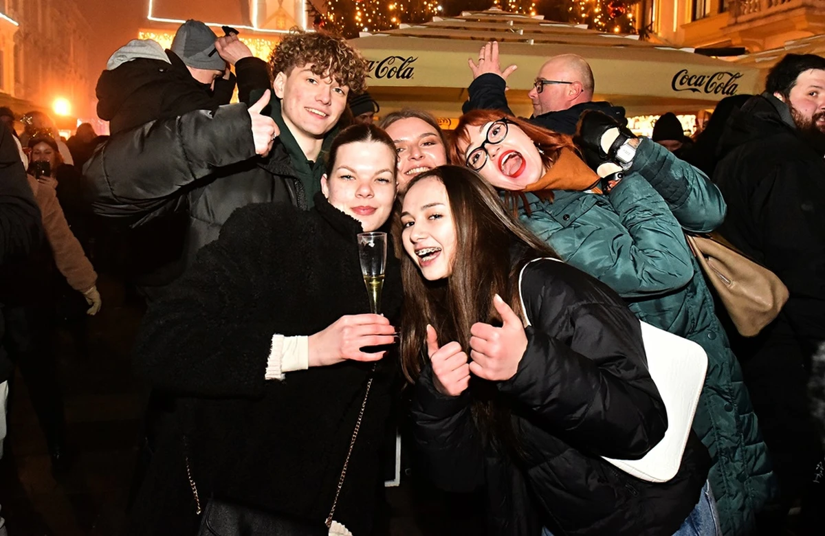 nova godina 2024 – vzhr 21