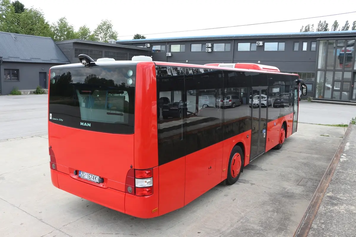 novi bus_8 buseki – grad vz