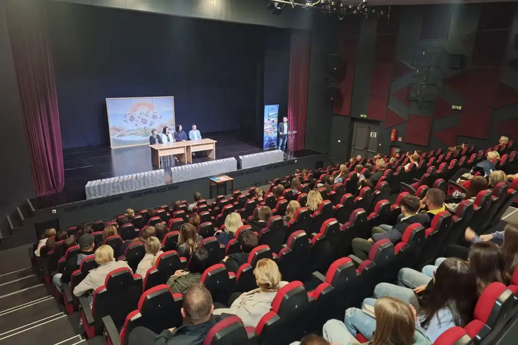 novi marof, podjela laptopa (15) novi marof, podjela laptopa (15)