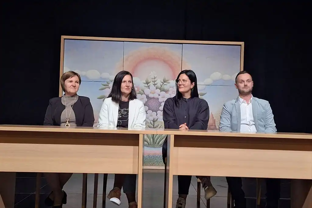 novi marof, podjela laptopa (4) novi marof, podjela laptopa (4)