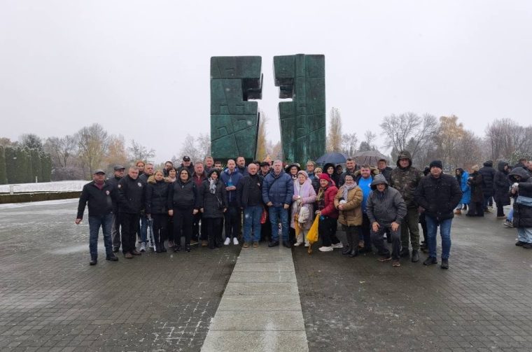 novi marof-posjet vukovaru (19) novi marof-posjet vukovaru (19)