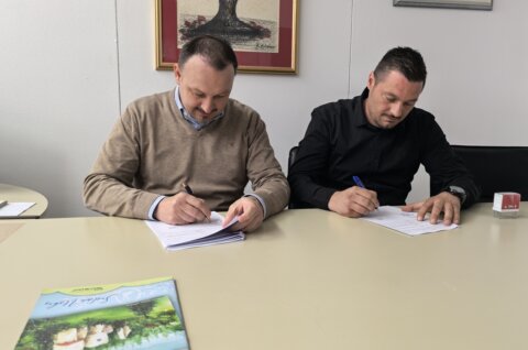 novi marof-potpisivanje ugovora (1)