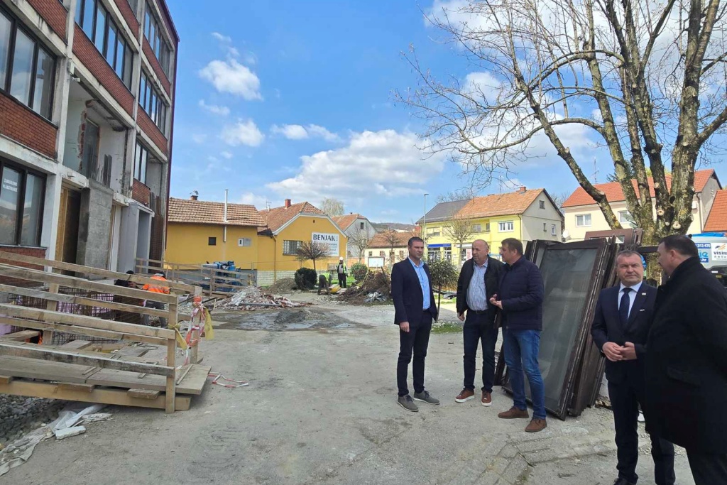 novi marof-upravna zgrada, sporazum (11) novi marof-upravna zgrada, sporazum (11)