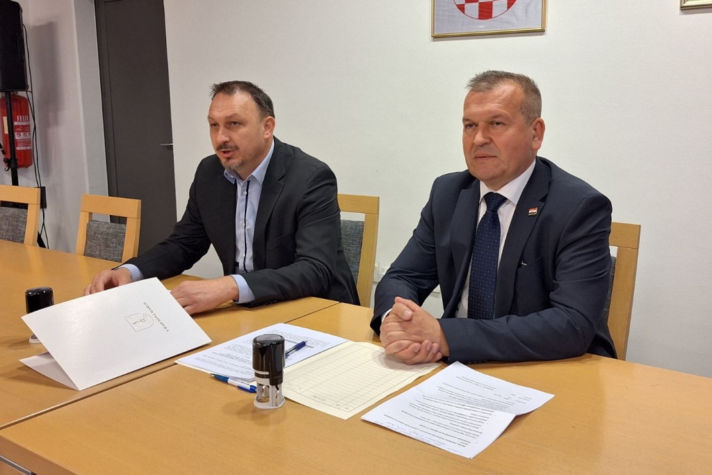 novi marof-upravna zgrada, sporazum (3) novi marof-upravna zgrada, sporazum (3)