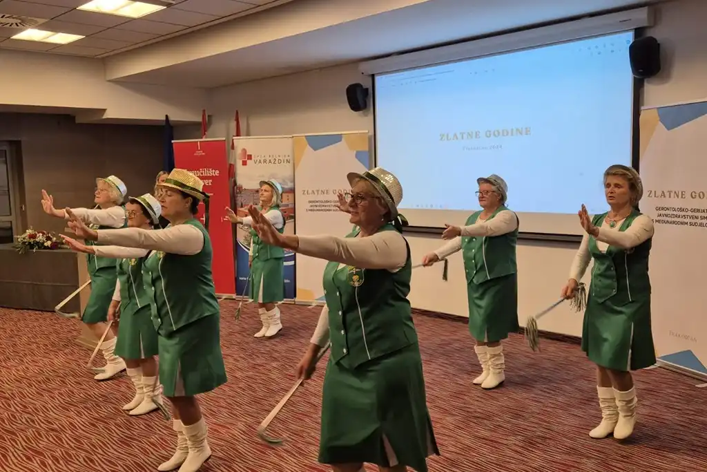 obv simpozij (4) obv simpozij (4)