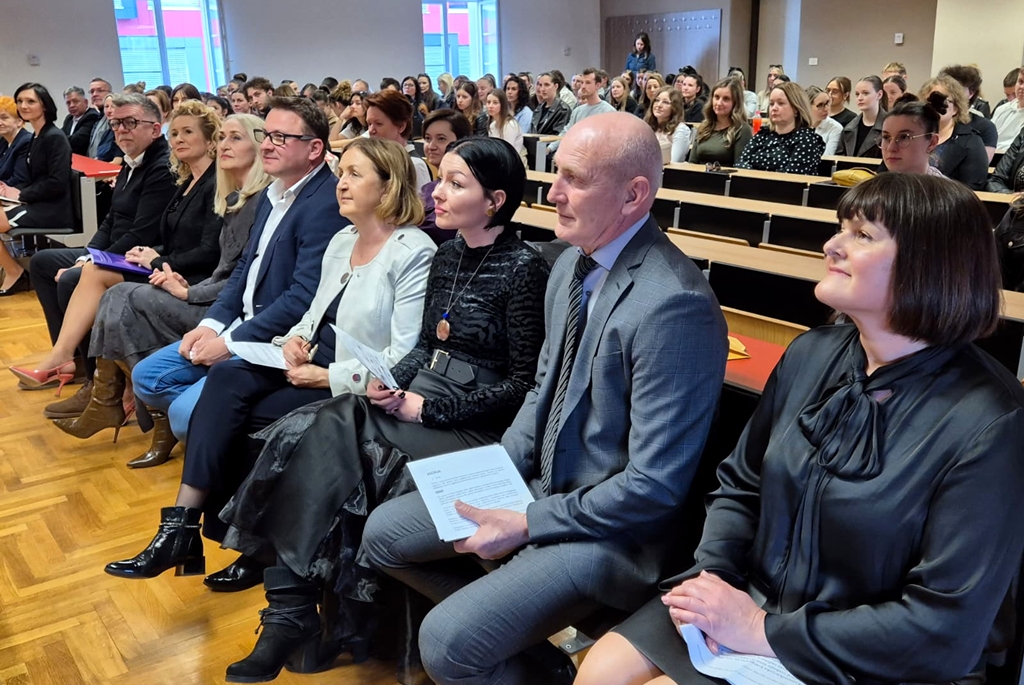 obv-sveuciliste sjever-panel rasprava (17) obv-sveuciliste sjever-panel rasprava (17)