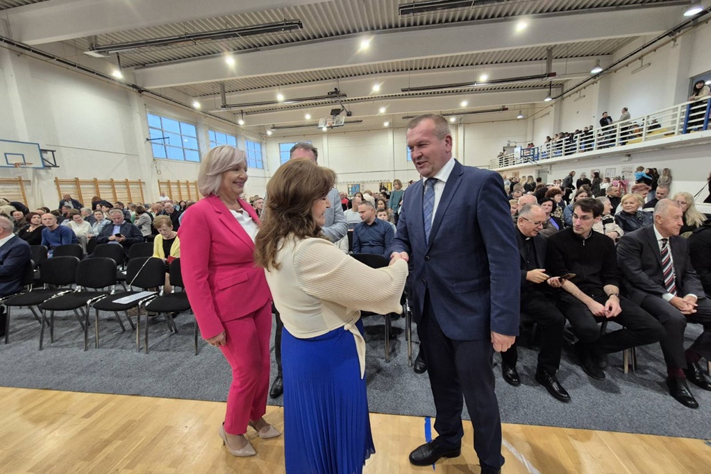 otb os trnovec (13) otb os trnovec (13)