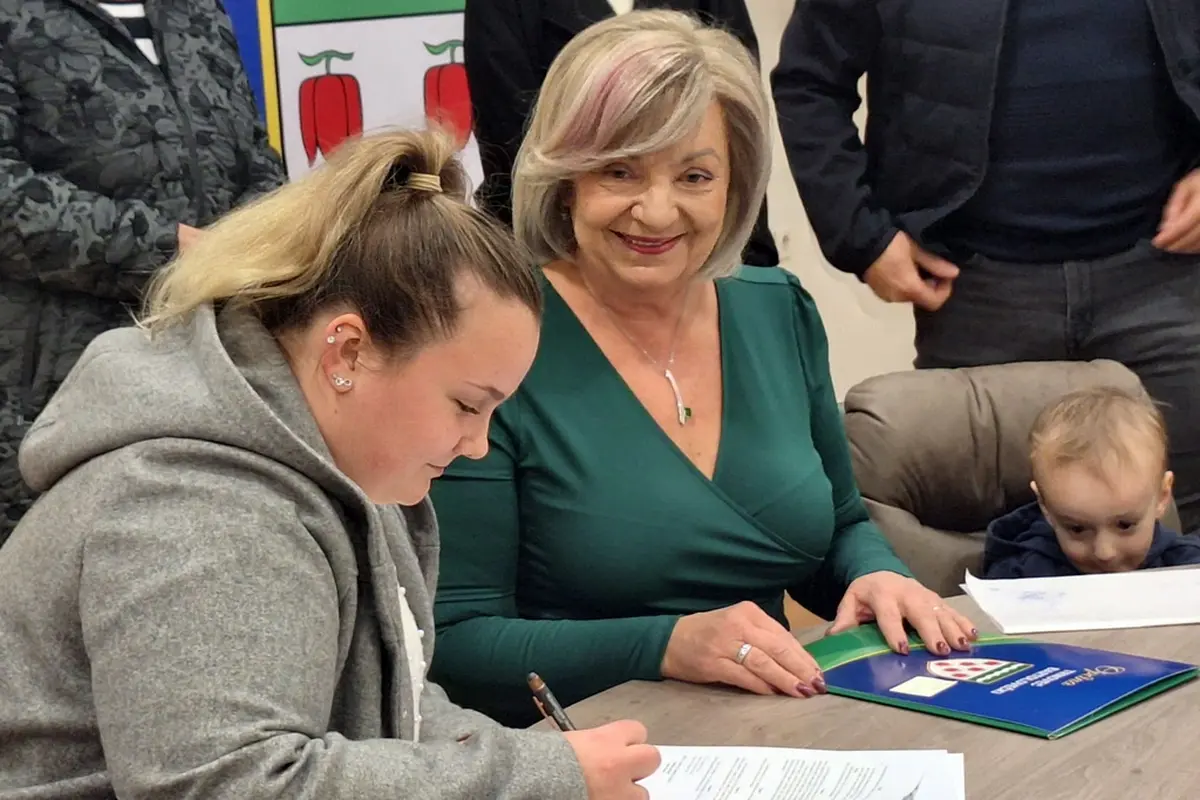 otb studentske stipendije (4) – trnovec otb studentske stipendije (4) – trnovec