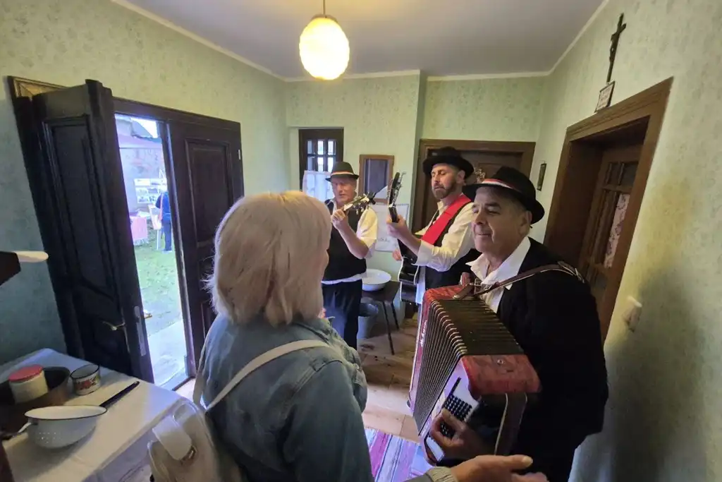 otb trnovijada (11) otb trnovijada (11)