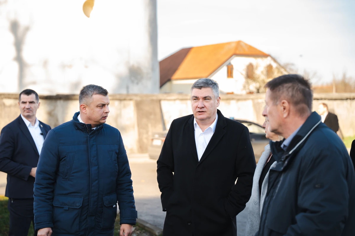 petrijanec zoran milanovic zeljko posavec – opcina p 12 petrijanec zoran milanovic zeljko posavec – opcina p 12