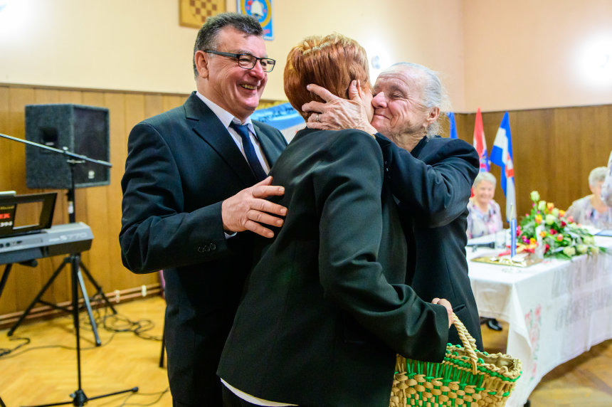 petrijanec30godinaudrugeumirovljenika-20-2841-20of_67c35e6d12d42_860xr