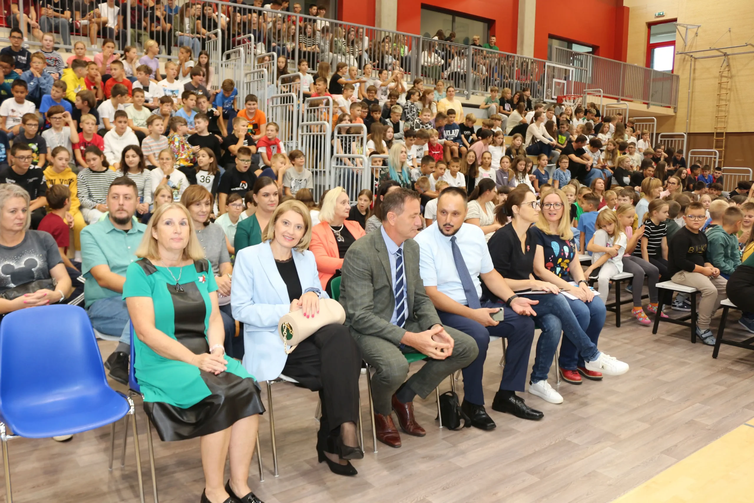 platinasta platinasta