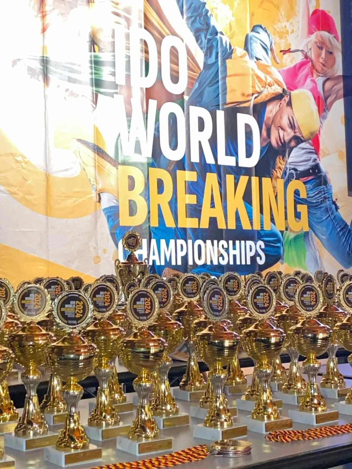 plesni klub feel 04 plesni klub feel 04