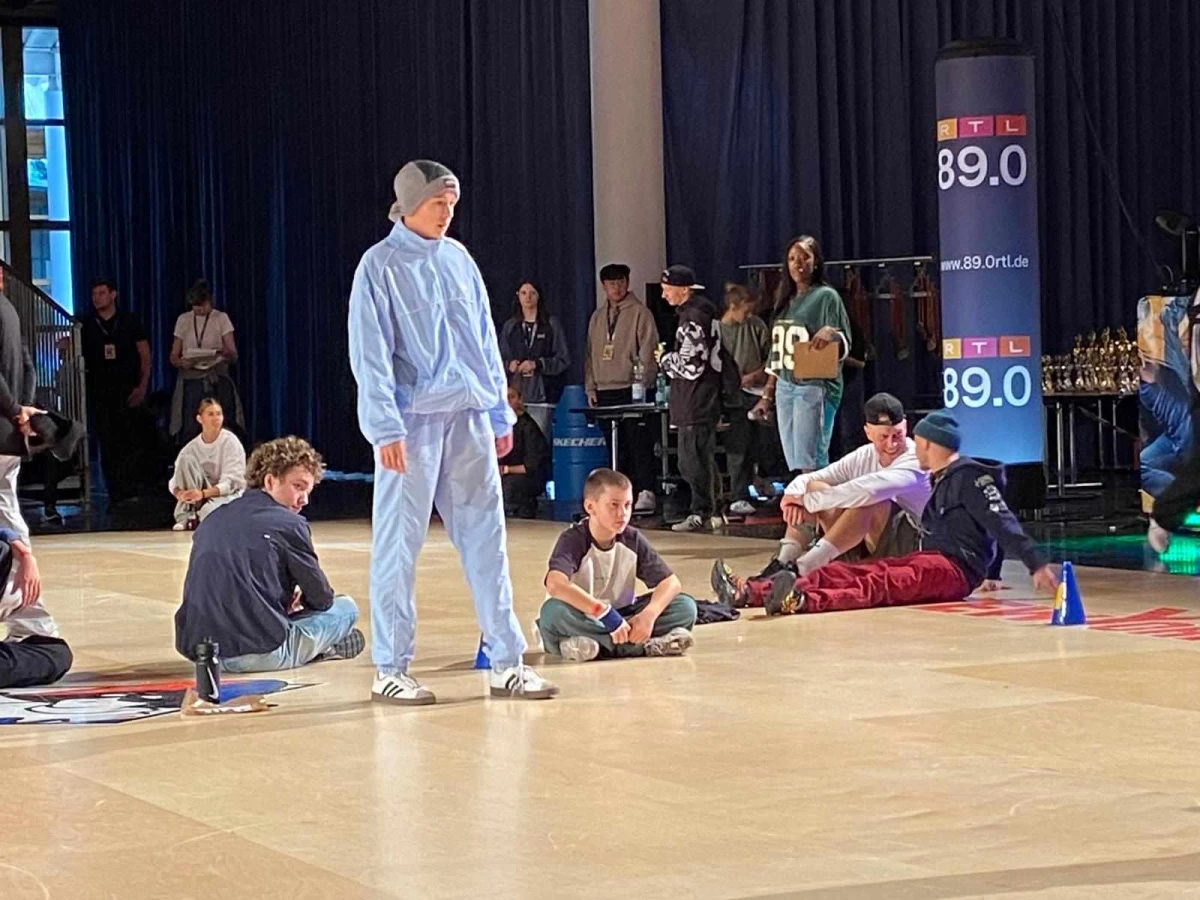 plesni klub feel 10 plesni klub feel 10