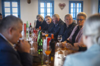 poljoprivrednici (20) poljoprivrednici (20)