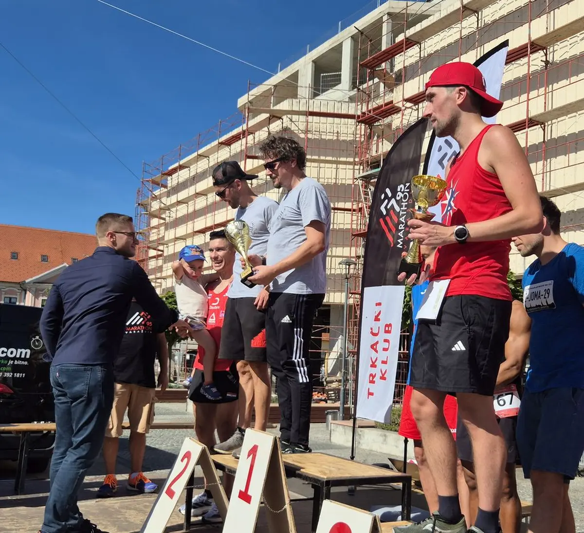 polumaraton lovro cest – grad vz polumaraton lovro cest – grad vz