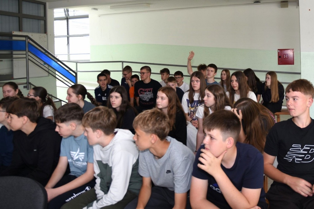 predavanje o domovinskom ratu pš remetinec (18)