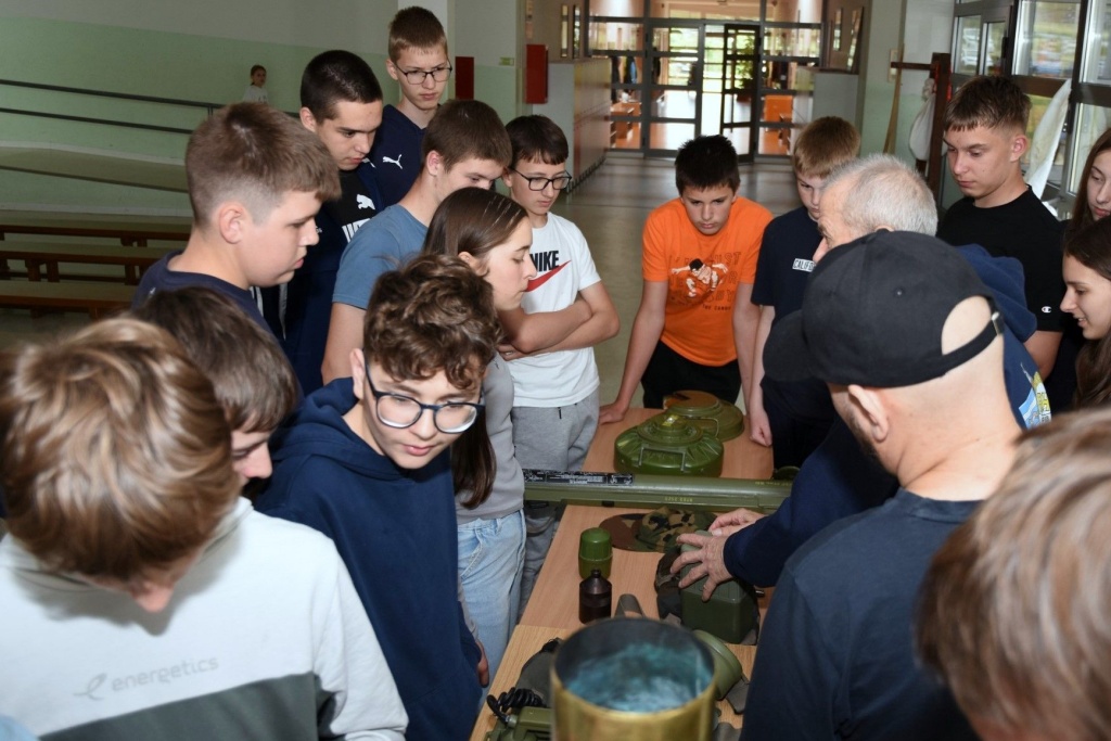predavanje o domovinskom ratu pš remetinec (21)