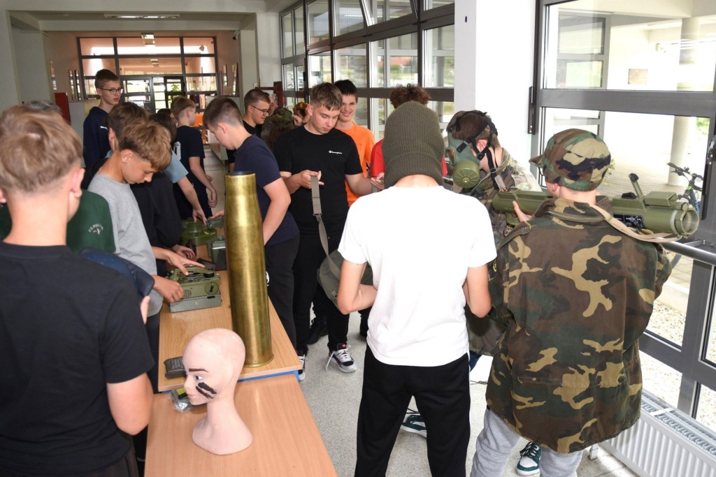 predavanje o domovinskom ratu pš remetinec (6)