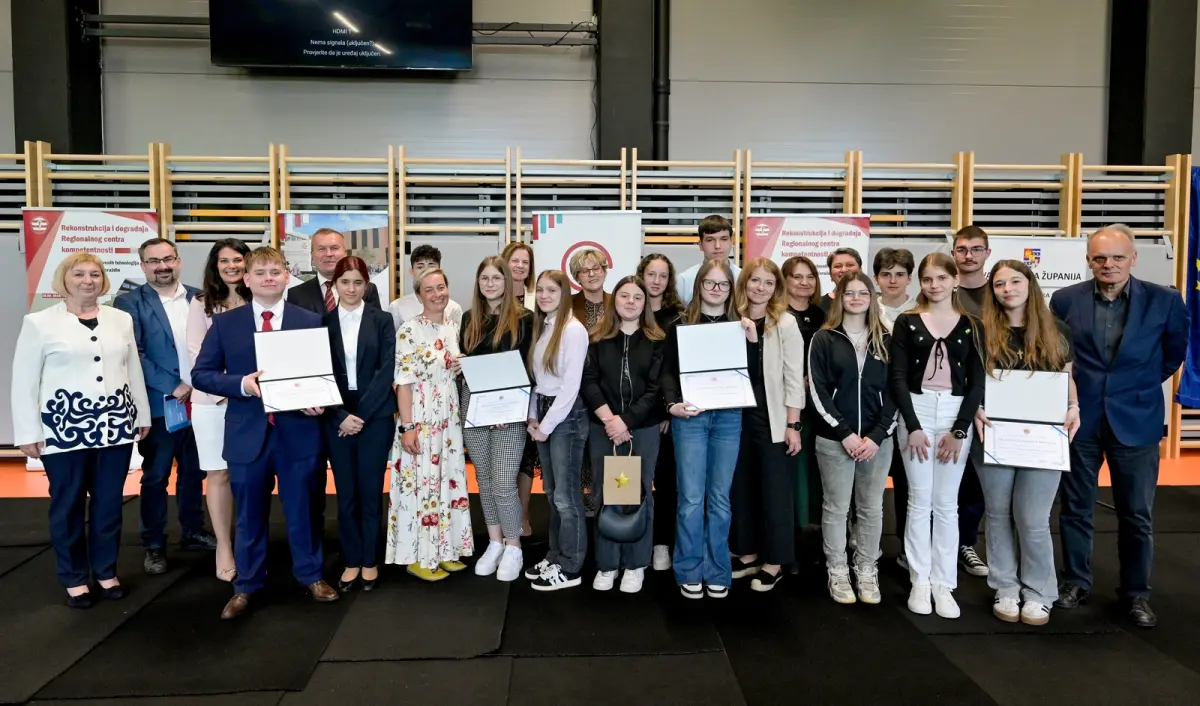 predstavljanje_projekti_gradjanski_odgoj_brosura_2025 (1)