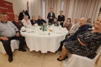 proslava_zlatni_dijamantni_pir_umirovljenici_2025 (20) proslava_zlatni_dijamantni_pir_umirovljenici_2025 (20)