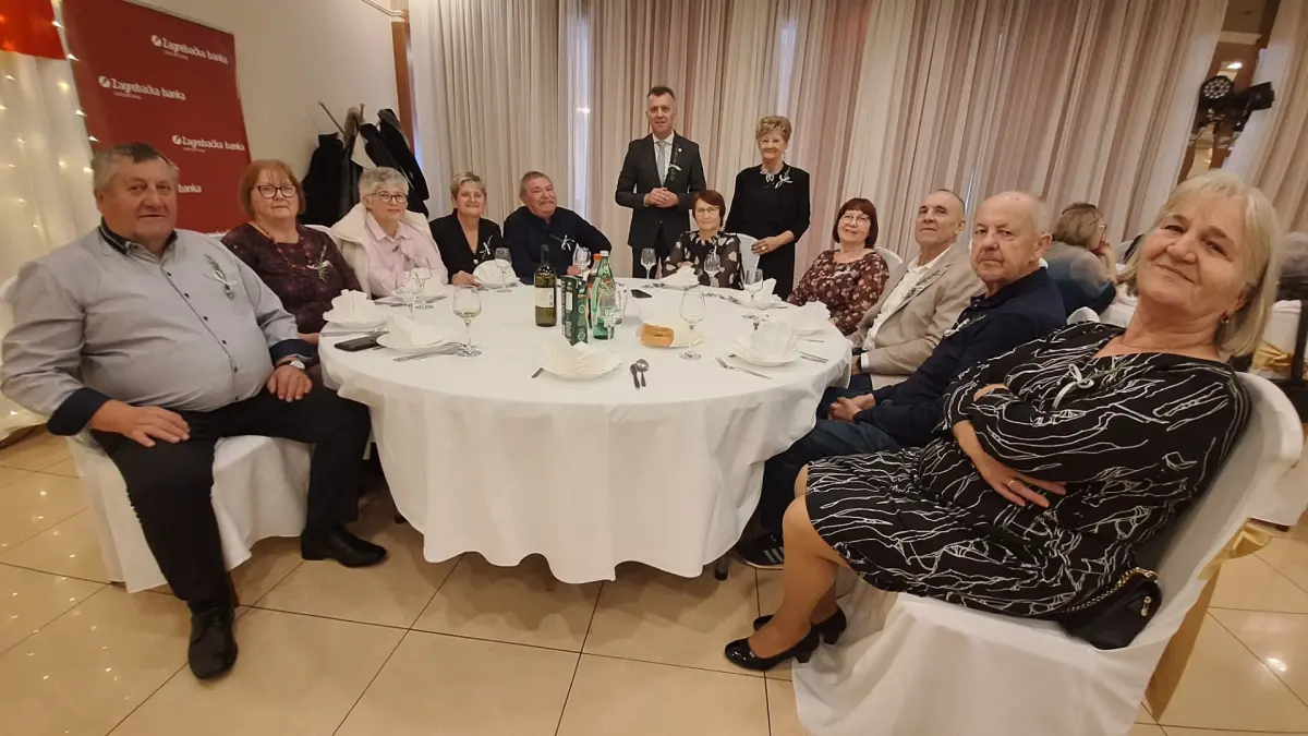 proslava_zlatni_dijamantni_pir_umirovljenici_2025 (20) proslava_zlatni_dijamantni_pir_umirovljenici_2025 (20)