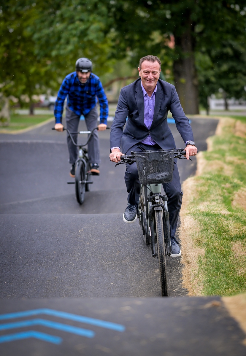 pumptrack poligon park mladih grad varazdin (3) pumptrack poligon park mladih grad varazdin (3)