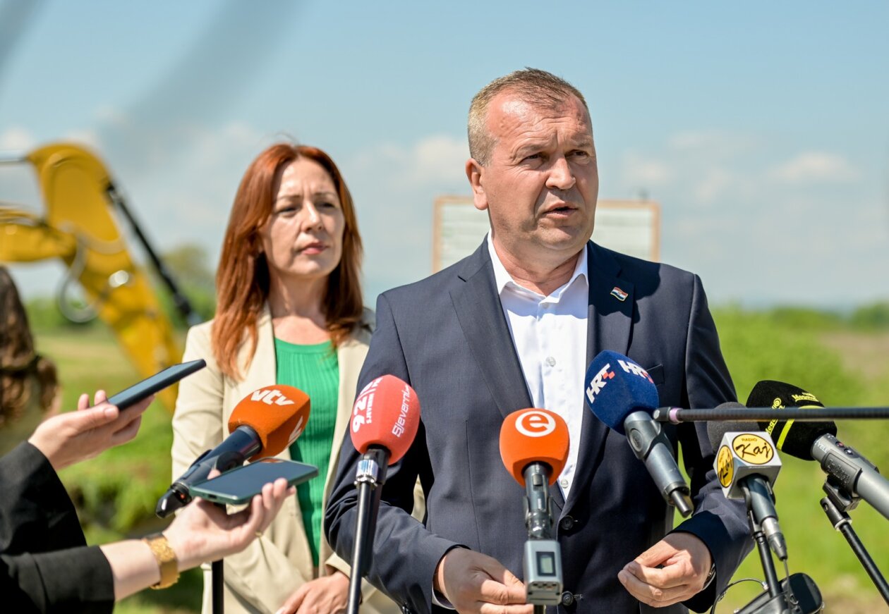 radovi_brza_cesta_varazdin_krapina_prva_dionica_travanj_2025 (4) radovi_brza_cesta_varazdin_krapina_prva_dionica_travanj_2025 (4)