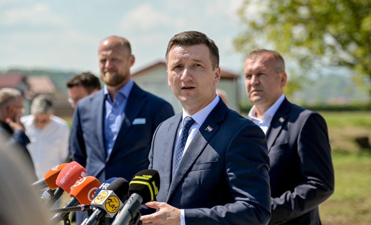 radovi_brza_cesta_varazdin_krapina_prva_dionica_travanj_2025 (6) radovi_brza_cesta_varazdin_krapina_prva_dionica_travanj_2025 (6)