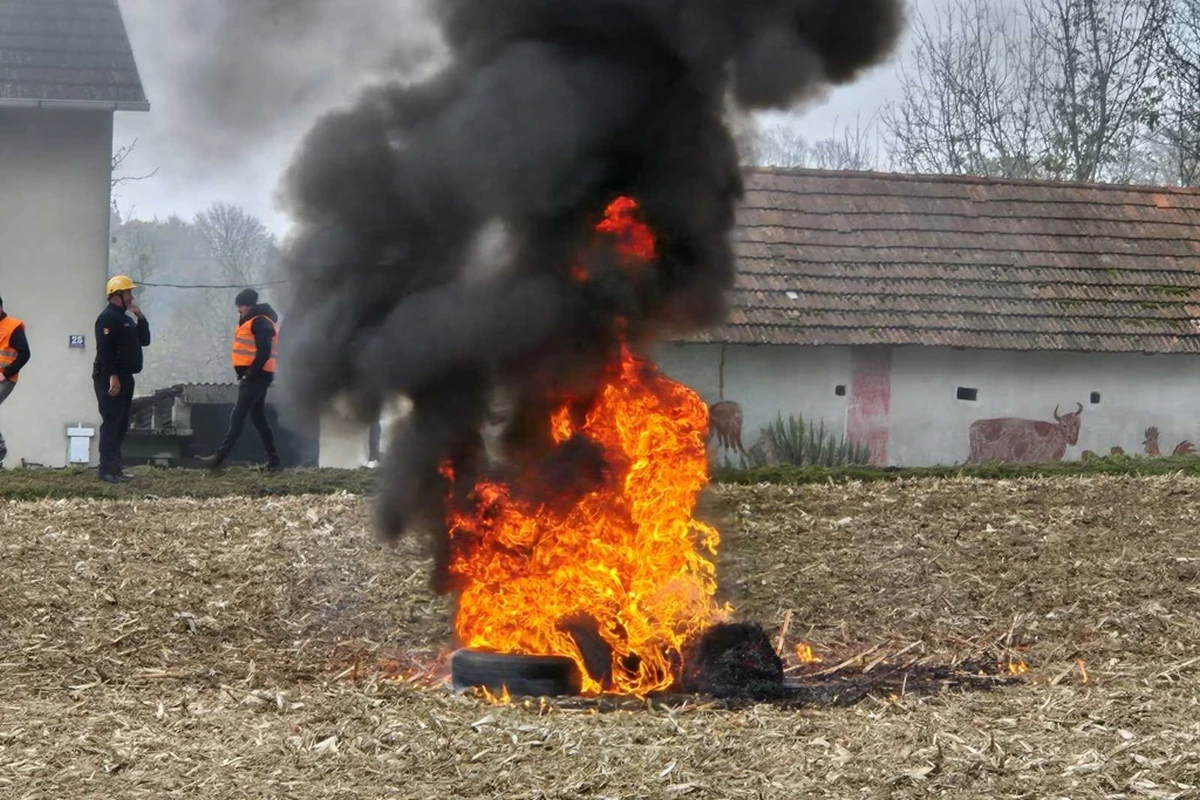 rivalno vjezba vatrogasci – foto opcina martijanec 23