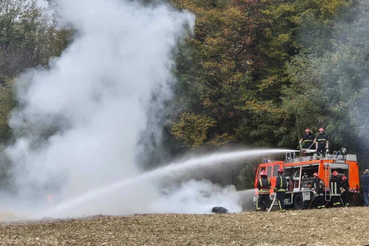 rivalno vjezba vatrogasci – foto opcina martijanec 24
