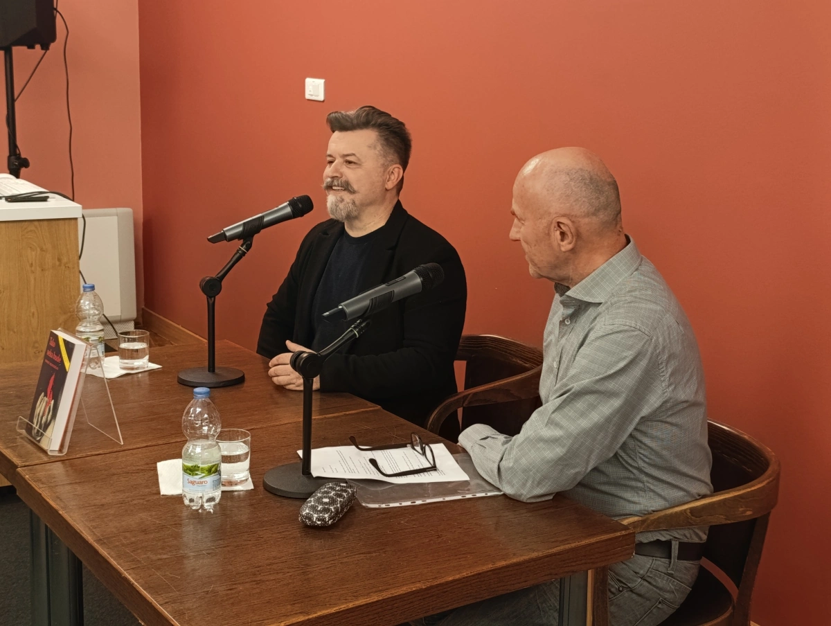 robert medjurecan tomislav ribic – gradska knjiznica 05