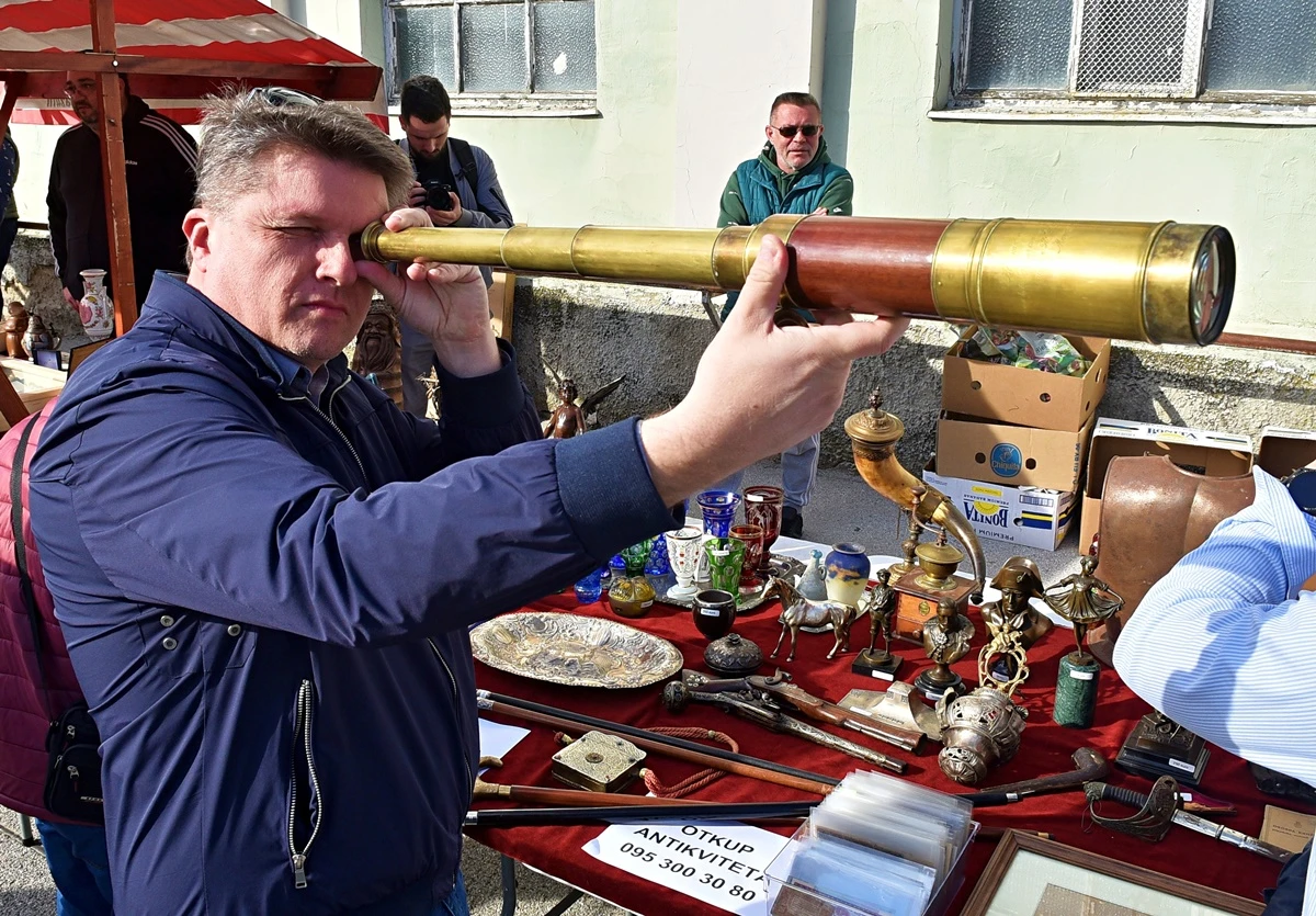 sajam antikviteta12 – kresimir djuric sajam antikviteta12 – kresimir djuric