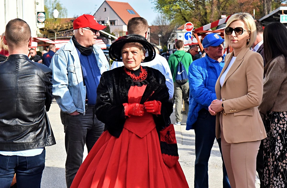 sajam antikviteta6 – kresimir djuric sajam antikviteta6 – kresimir djuric