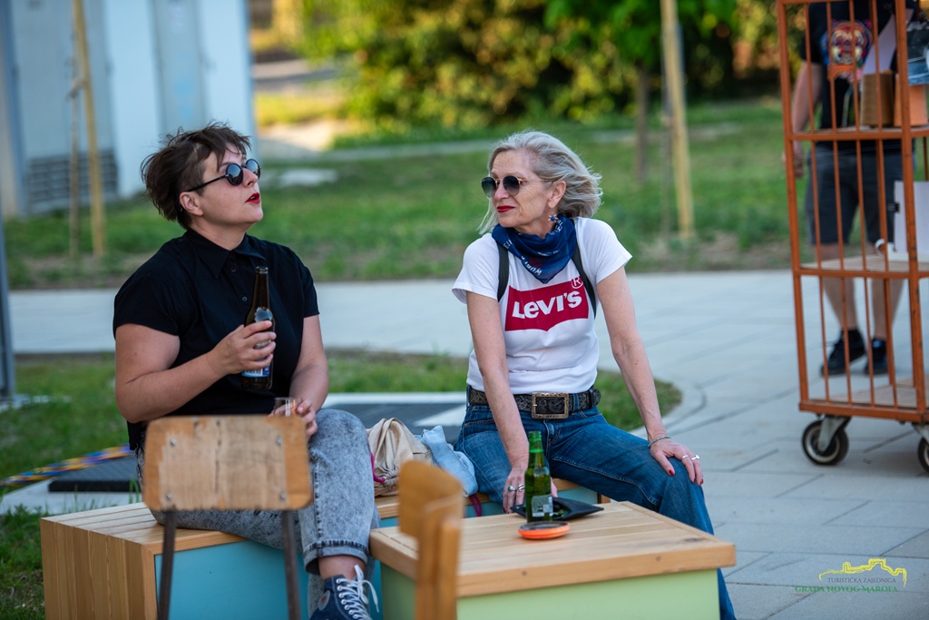 sastanak u traperu (8)