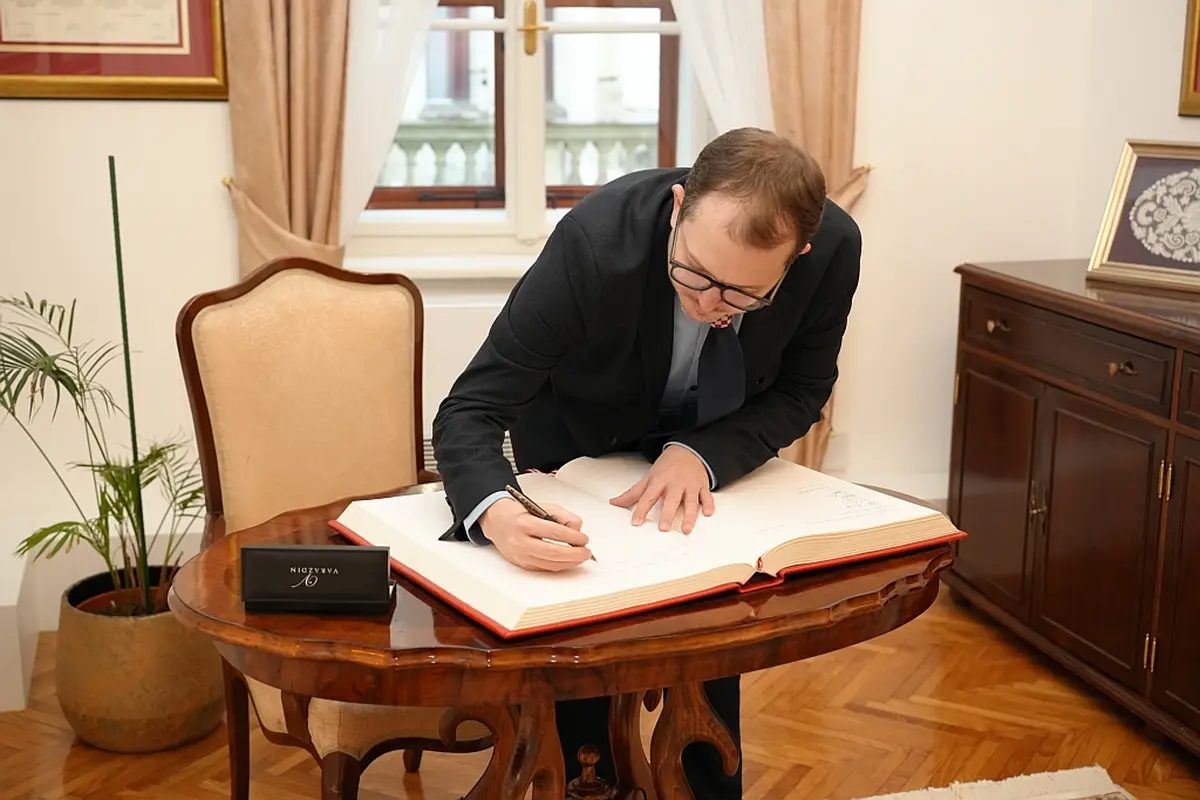 schaff_25_2 schaff_25_2