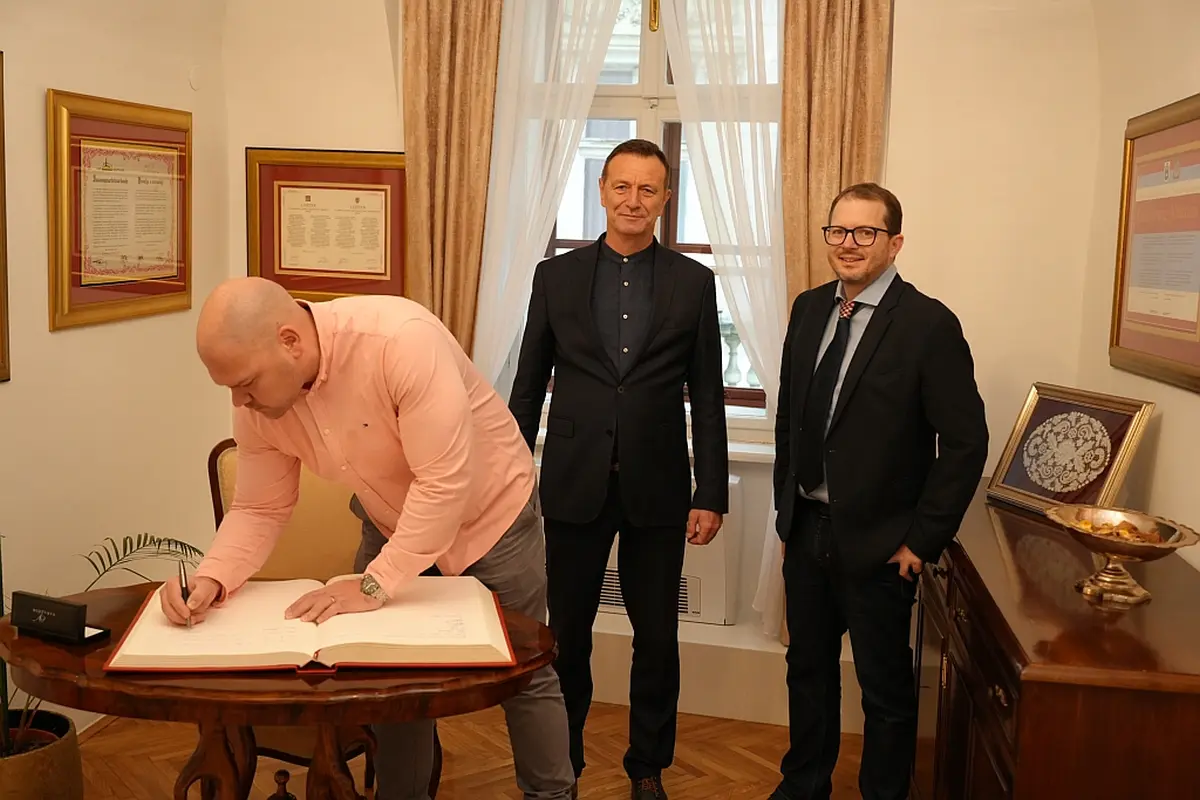 schaff_25_3 schaff_25_3