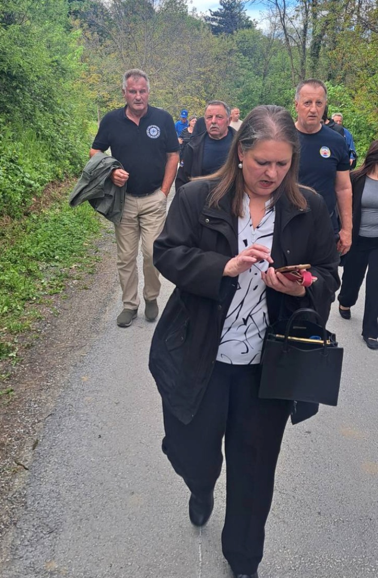 šetnja za generala Dvekara (2)