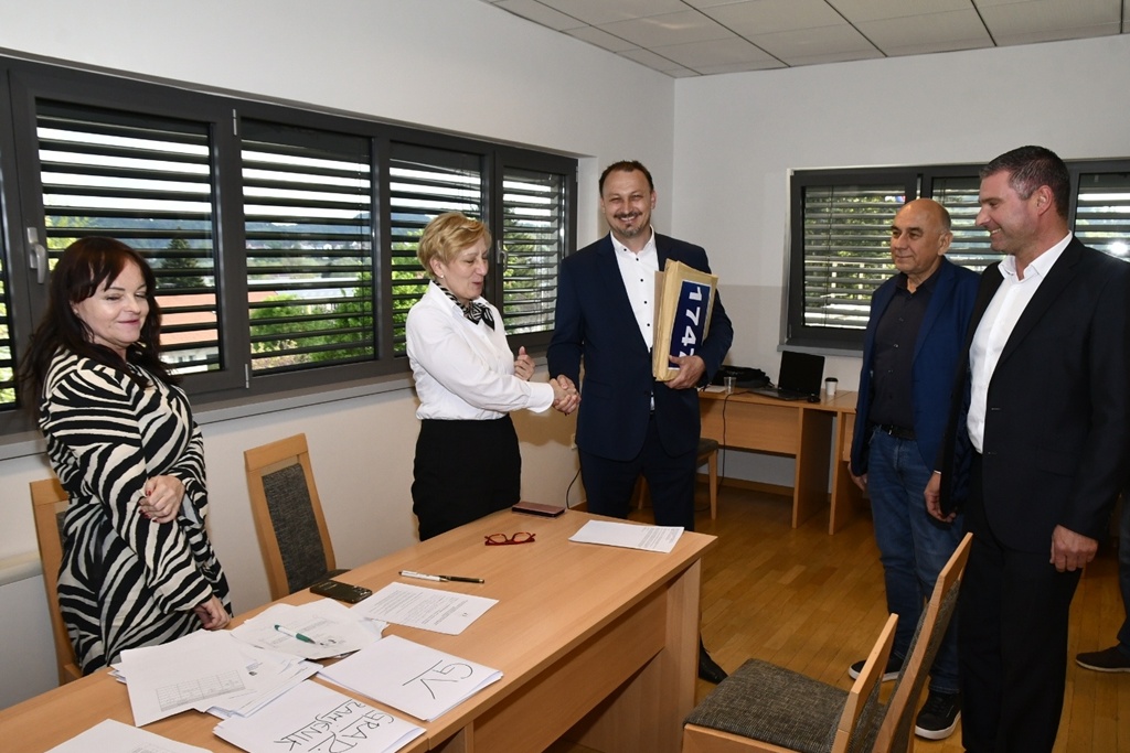 sinisa jenkac-kandidatura (7) sinisa jenkac-kandidatura (7)