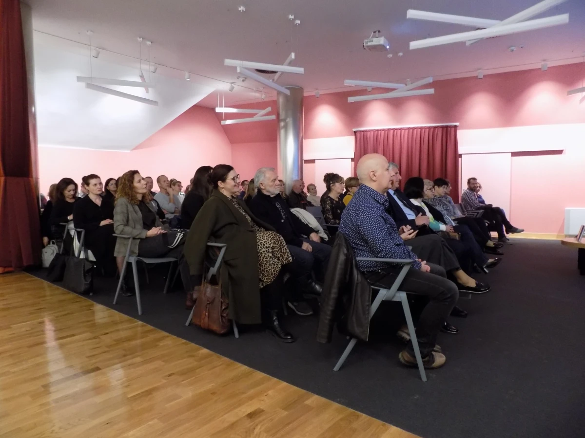 sinisa kolaric – foto gradska knjiznica 03