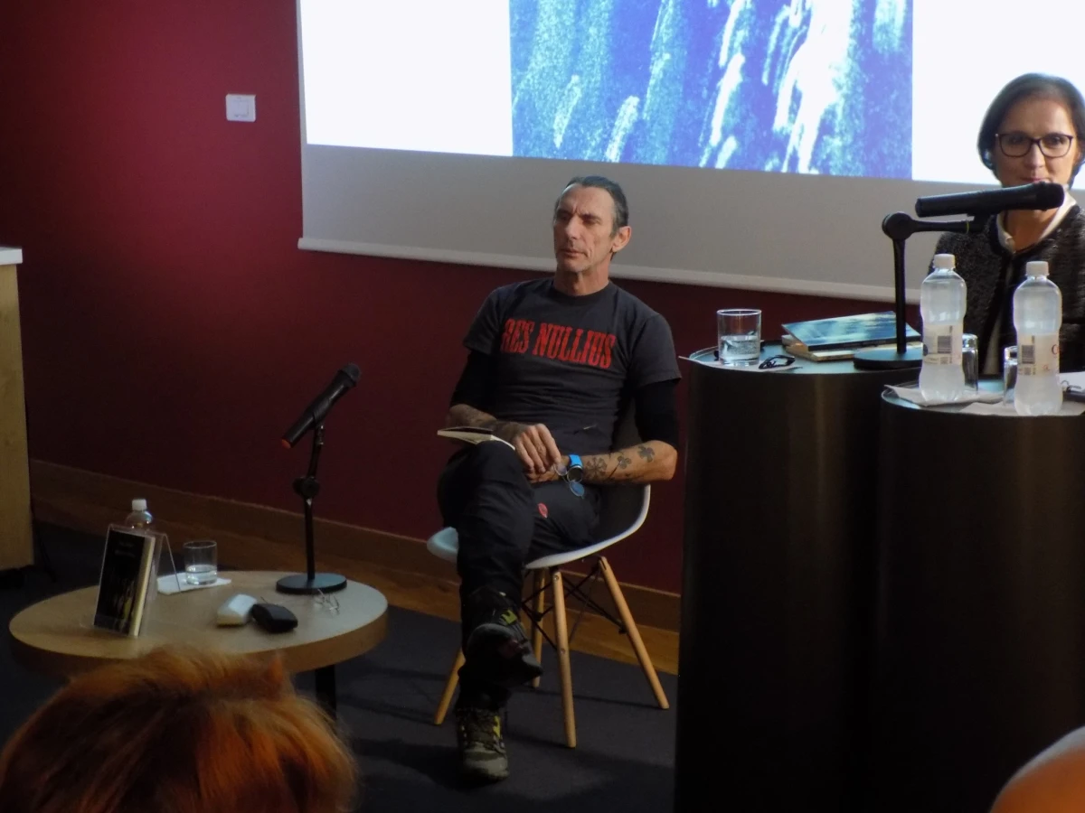 sinisa kolaric – foto gradska knjiznica 04