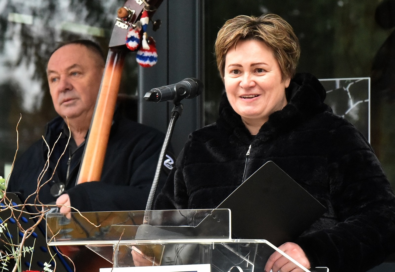 skulptura (10) skulptura (10)