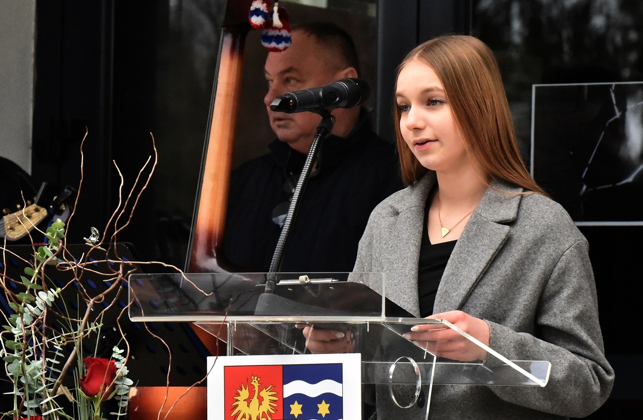 skulptura (14) skulptura (14)