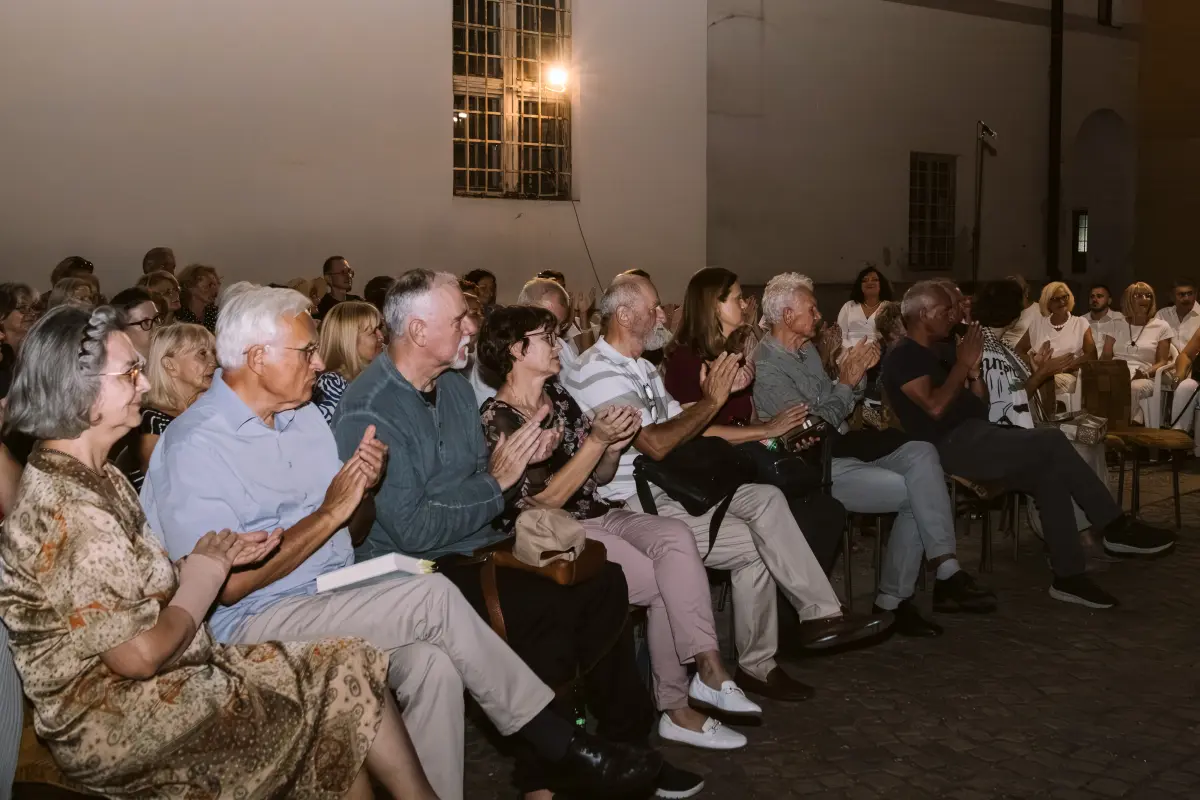 spancir poezija 01 spancir poezija 01