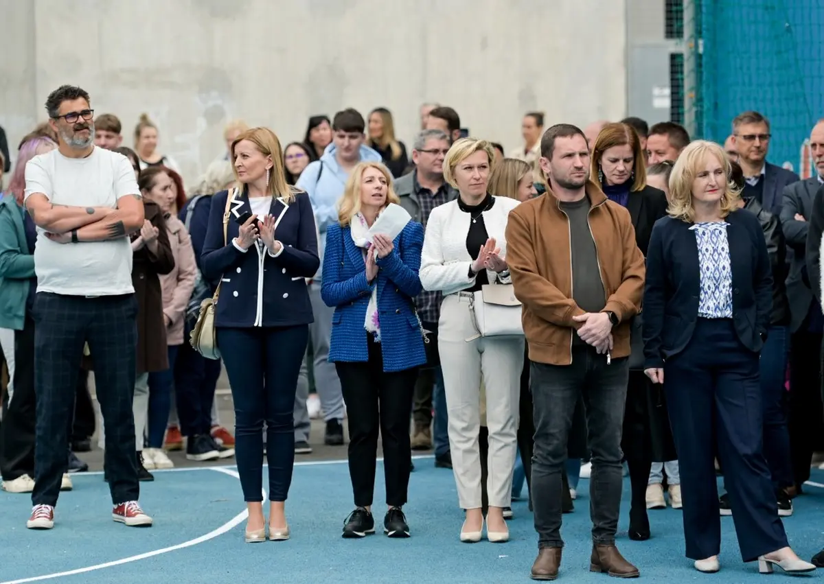 srednja_strukovna_skola_vz_otvorenje_igralista_mural_2025 (7) – vz zup srednja_strukovna_skola_vz_otvorenje_igralista_mural_2025 (7) – vz zup