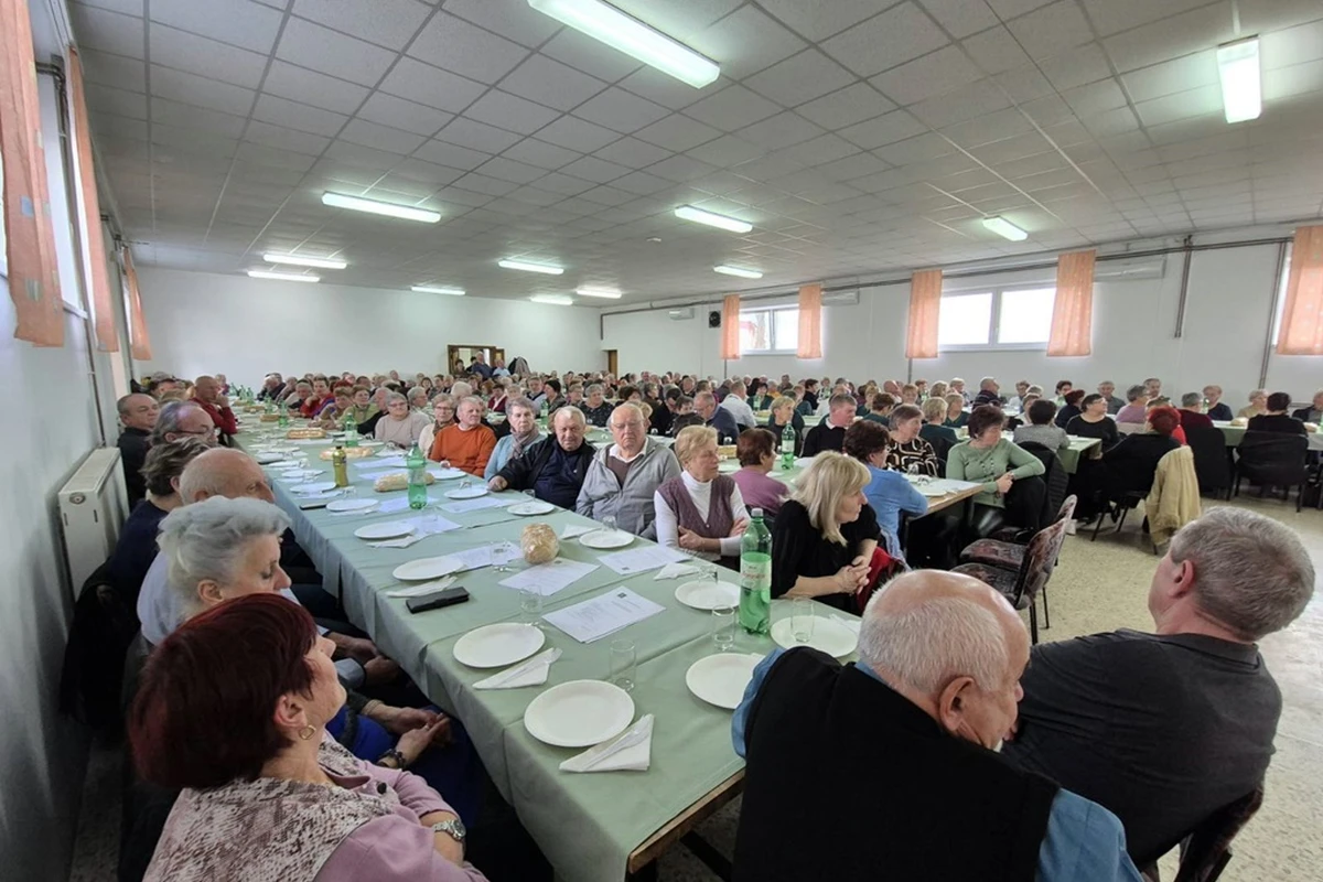 stranka umirovljenika sjever sus jadranka bahlen 11