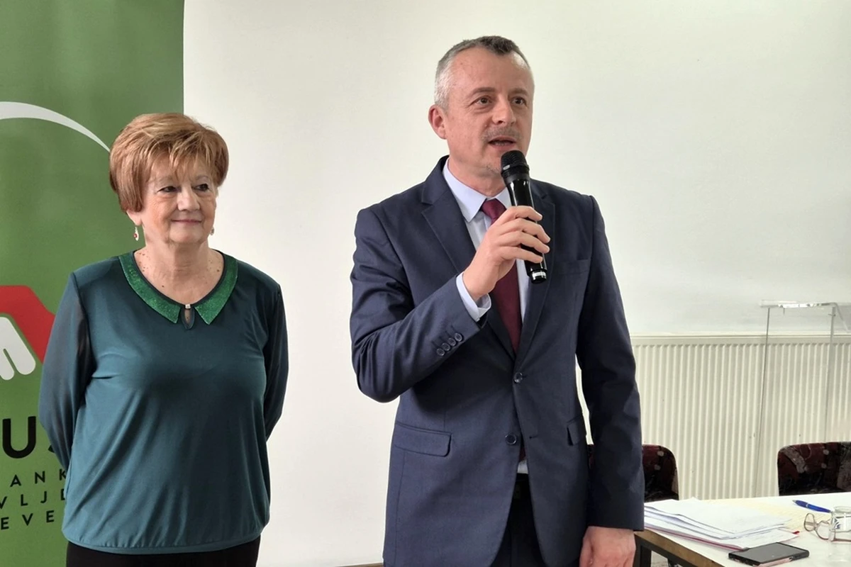 stranka umirovljenika sjever sus jadranka bahlen 14