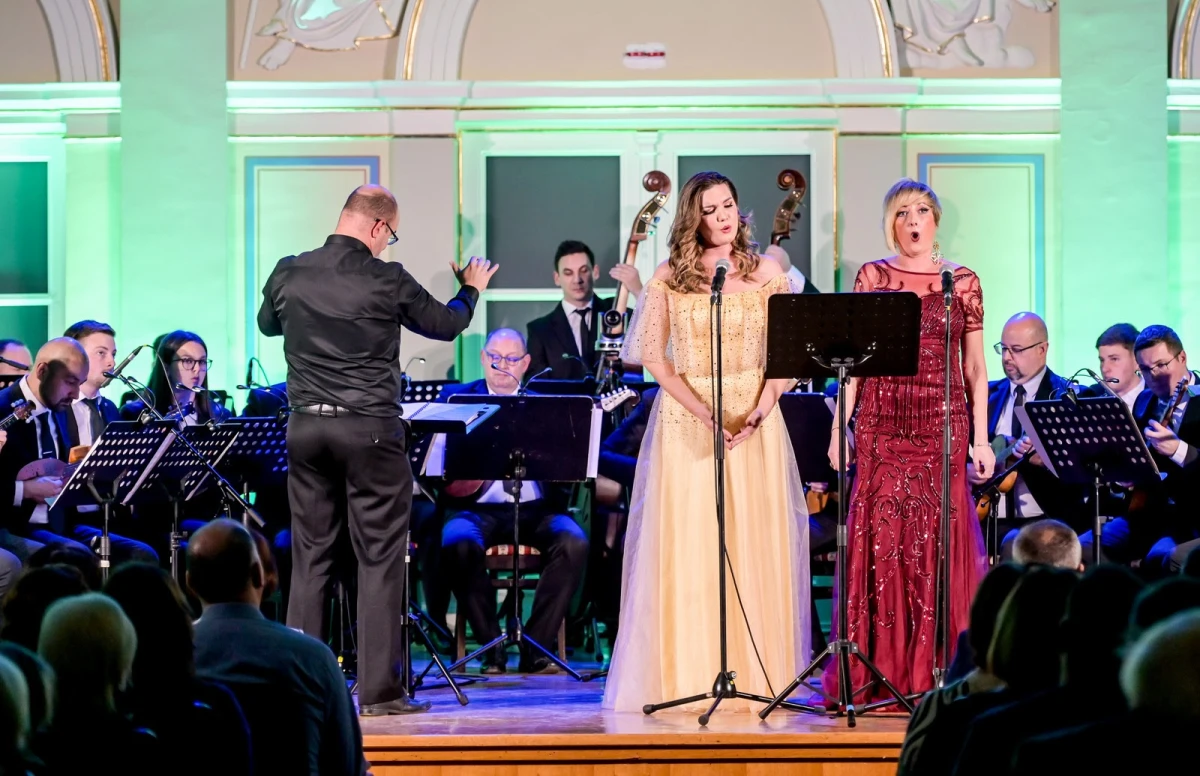 tamburaski orkestar bobic enjingi vinska simfonija – koncertni ured vz 29 tamburaski orkestar bobic enjingi vinska simfonija – koncertni ured vz 29