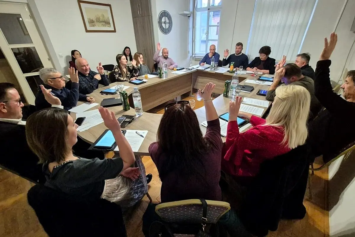 toplice-gradsko vijece-gvt (5) toplice-gradsko vijece-gvt (5)