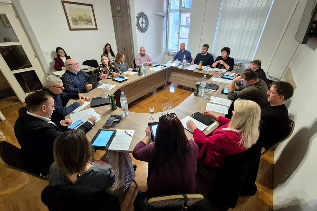 toplice-gradsko vijece-gvt (8) toplice-gradsko vijece-gvt (8)